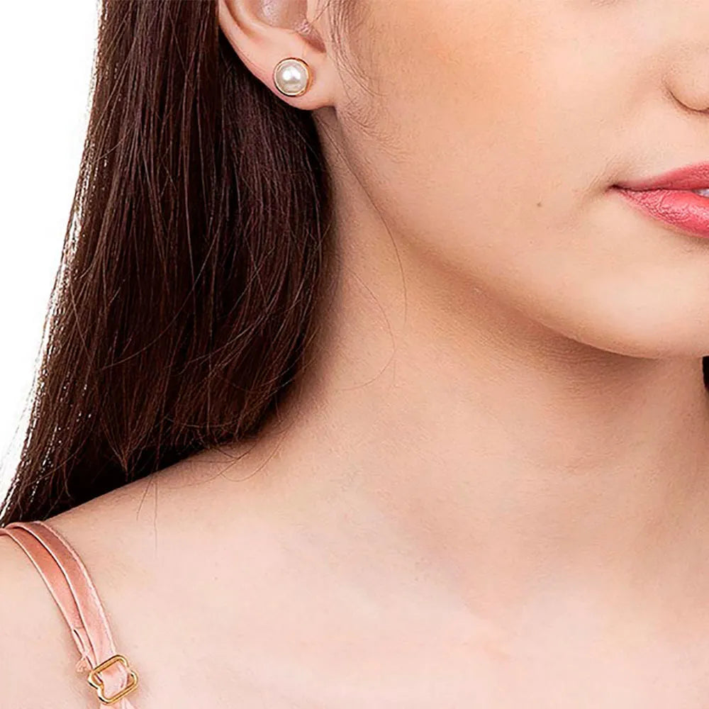 BRINCO SOLITÁRIO BANHADO A OURO 18K COM PÉROLAS